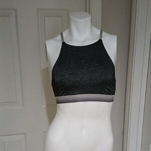 NWOT Victoria's Secret Gray Women's Sports Bra size M